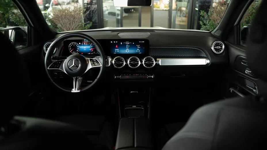 MERCEDES-BENZ GLB GLB 200 mHEV 7G-DCT