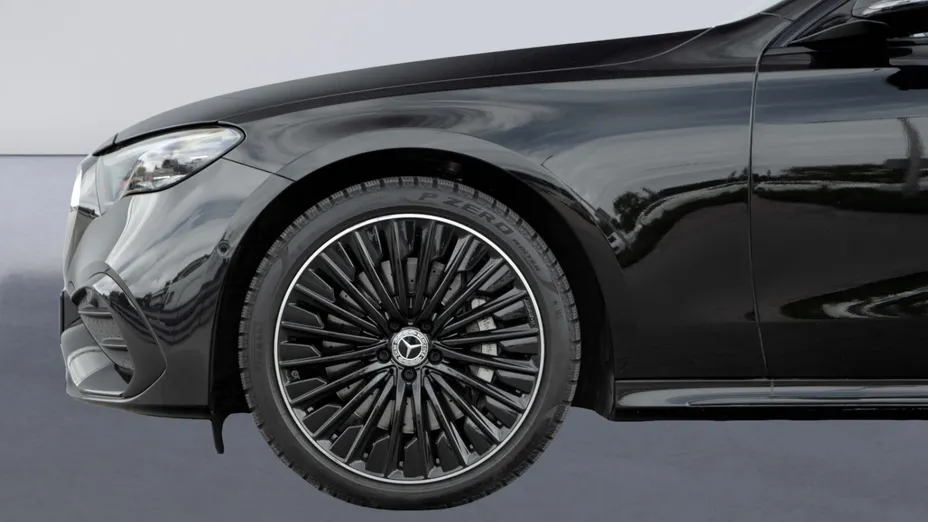 MERCEDES-BENZ E Klasa E 220 d mHEV 4-Matic AMG 9G-Tronic