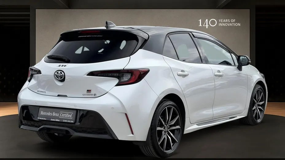TOYOTA Corolla Corolla 1.8 Hybrid GR Sport
