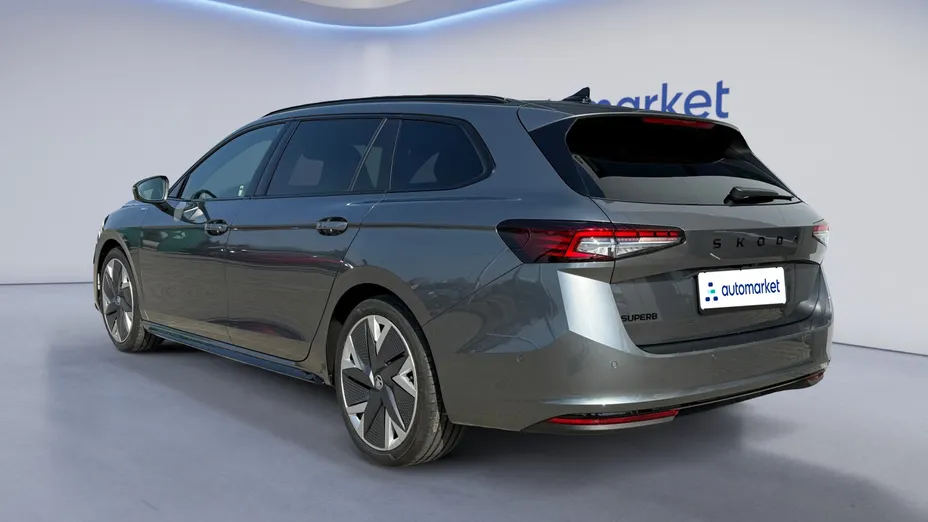 SKODA Superb Superb 1.5 TSI Plug-in Hybrid Sportline DSG Nowy