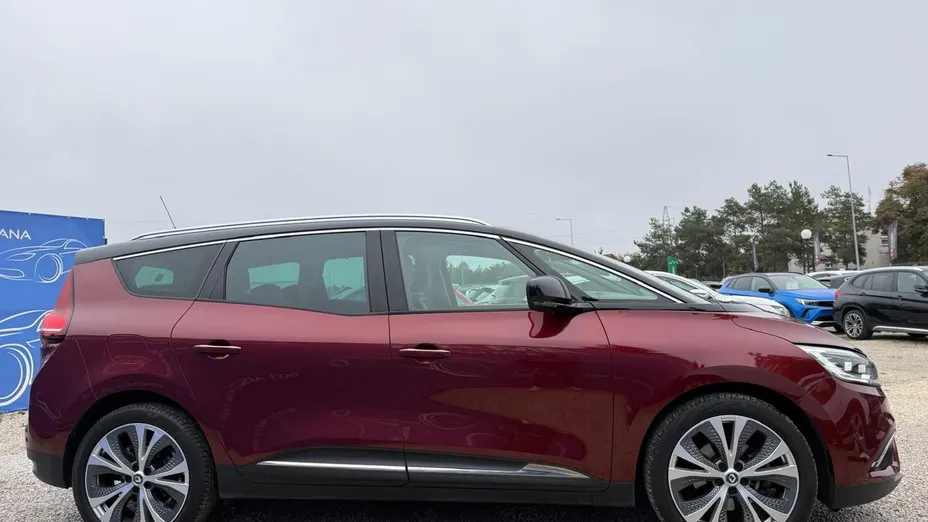 RENAULT Scenic -