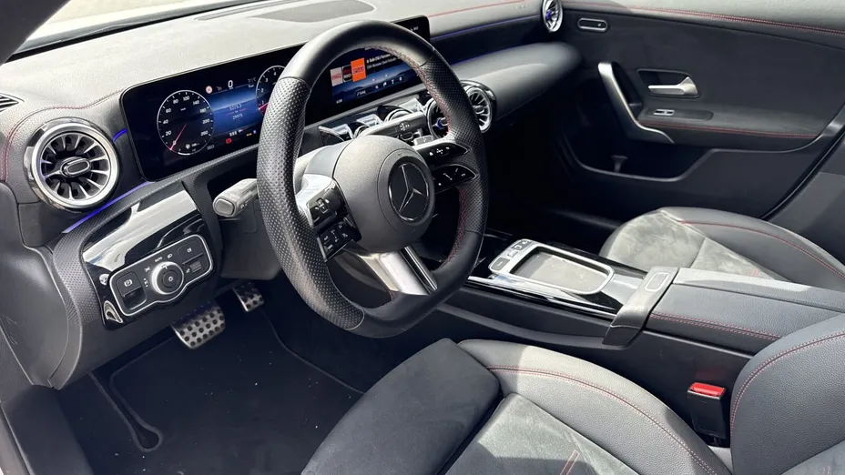 MERCEDES-BENZ CLA CLA 200 mHEV AMG Line 7G-DCT