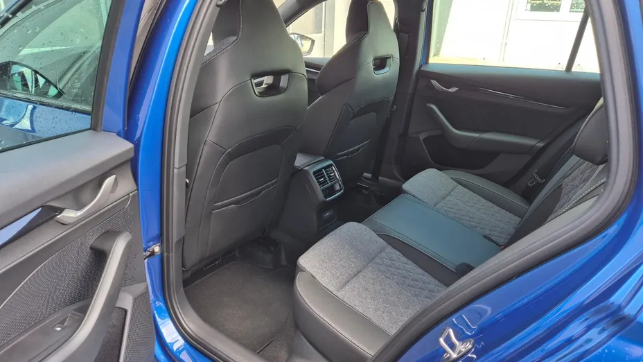 SKODA Octavia Octavia 1.5 TSI mHEV Selection DSG