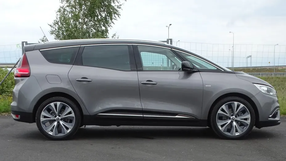 RENAULT Grand Scenic -
