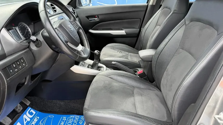 SUZUKI Vitara -