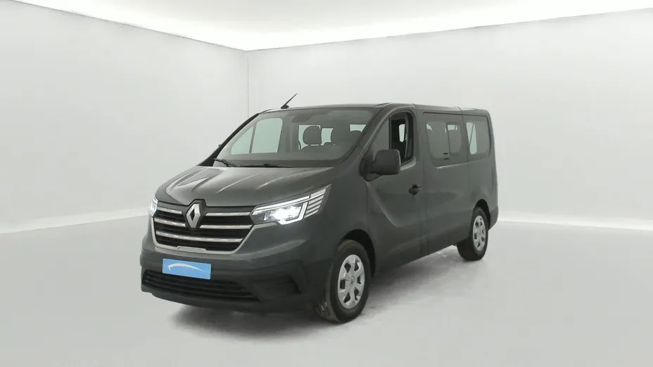 RENAULT Trafic -