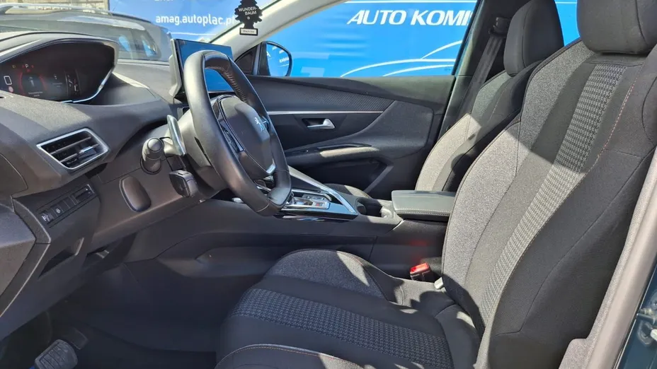 PEUGEOT 3008 -