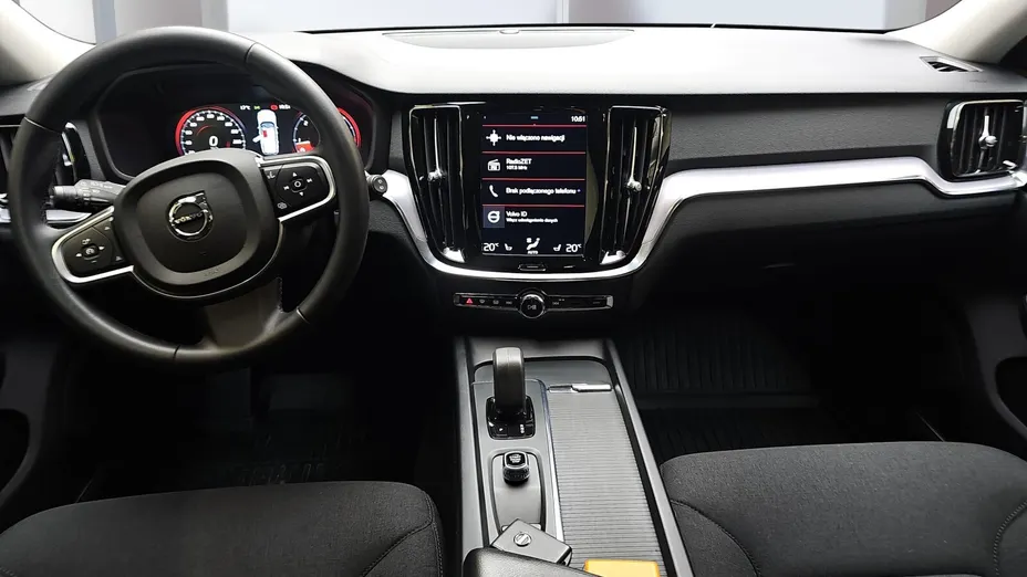 VOLVO V60 V60 B4 D Core aut