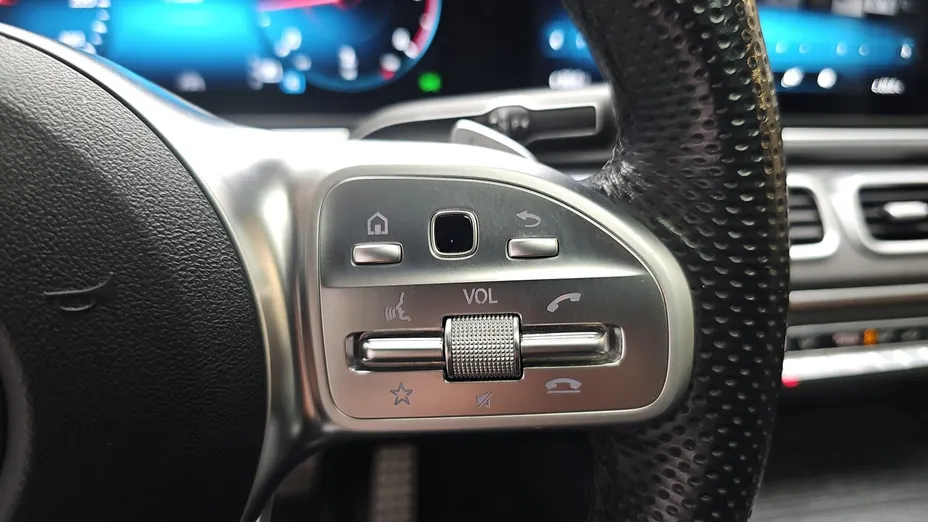 MERCEDES-BENZ GL GLS 400 d 4-Matic