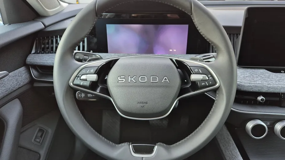 SKODA Superb Superb 2.0 TDI SCR 4x4 Edition 130 DSG