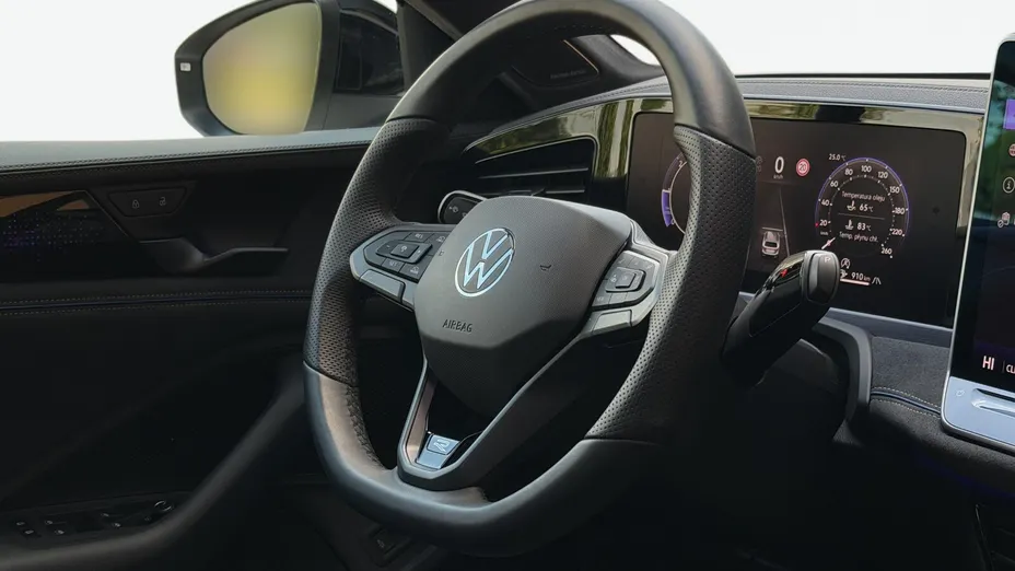 VOLKSWAGEN Passat Passat 2.0 TDI SCR 4Mot. R-Line DSG