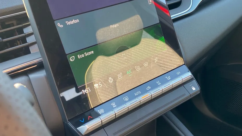 MITSUBISHI Grandis Grandis 1.3T mHEV Intense Style Cold DCT Nowy