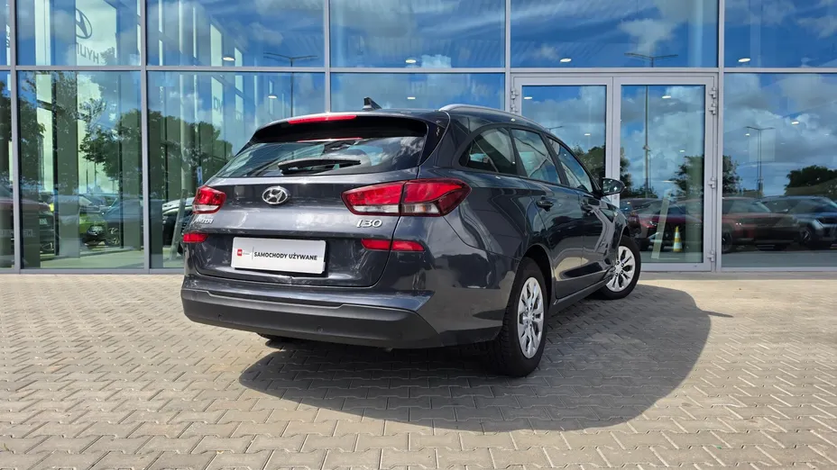 HYUNDAI i30 i30 1.6 D Classic +