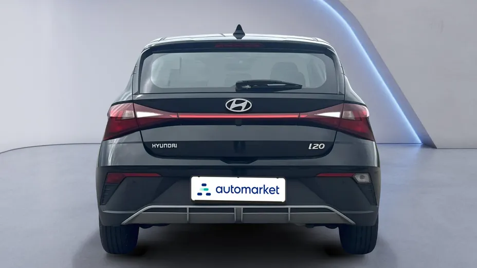 HYUNDAI i20 i20 1.2 Pure