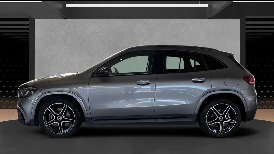 MERCEDES-BENZ GLA GLA 200 mHEV AMG Line 7G-DCT