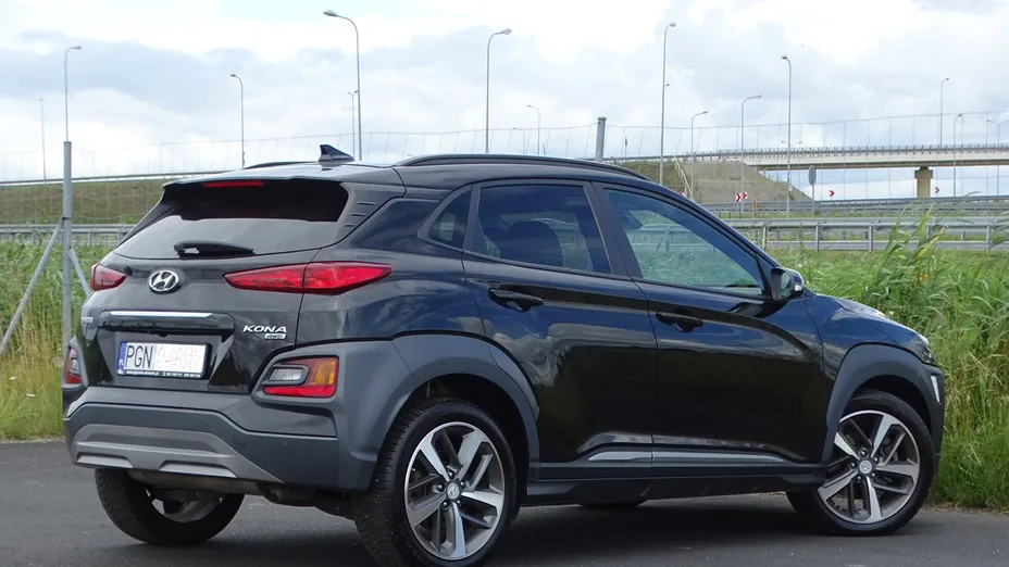 HYUNDAI Kona Kona 1.6 T-GDI Premium 4WD DCT