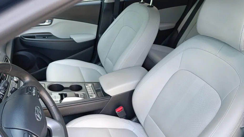 HYUNDAI Kona Kona Electric 64kWh Executive