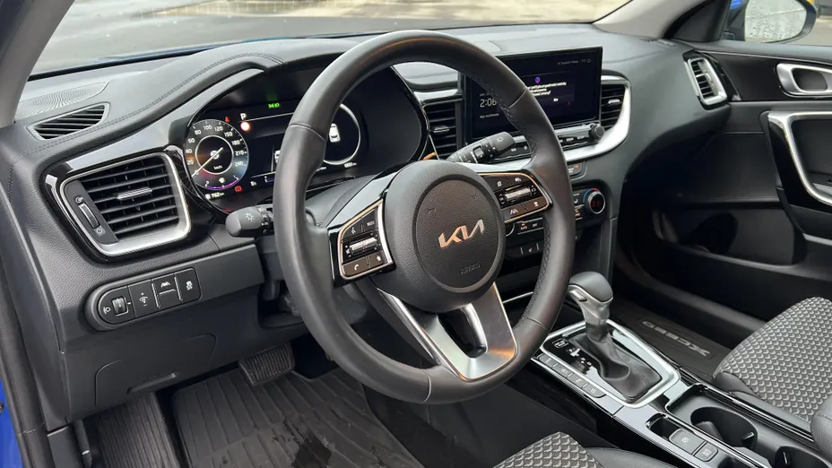 KIA XCeed XCeed 1.5 T-GDI Business Line DCT