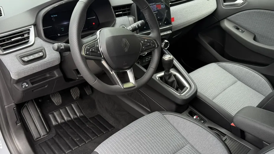 RENAULT Clio Clio 1.0 TCe Techno LPG Nowy