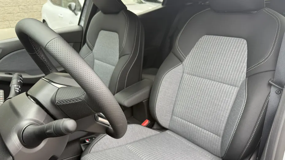 RENAULT Clio Clio 1.0 TCe Techno Nowy