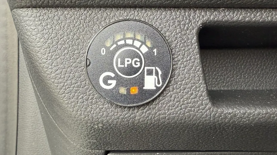 RENAULT Clio Clio 1.0 TCe Techno LPG Nowy