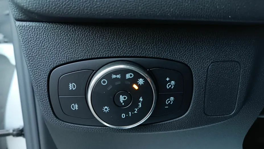 FORD Focus Focus 1.0 EcoBoost mHEV Titanium X aut