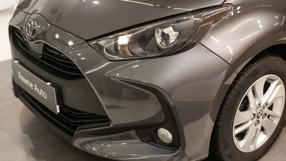 TOYOTA Yaris Yaris 1.5 Comfort