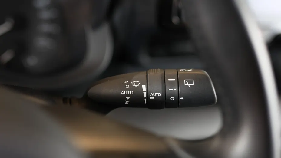 TOYOTA Yaris Yaris 1.5 Comfort