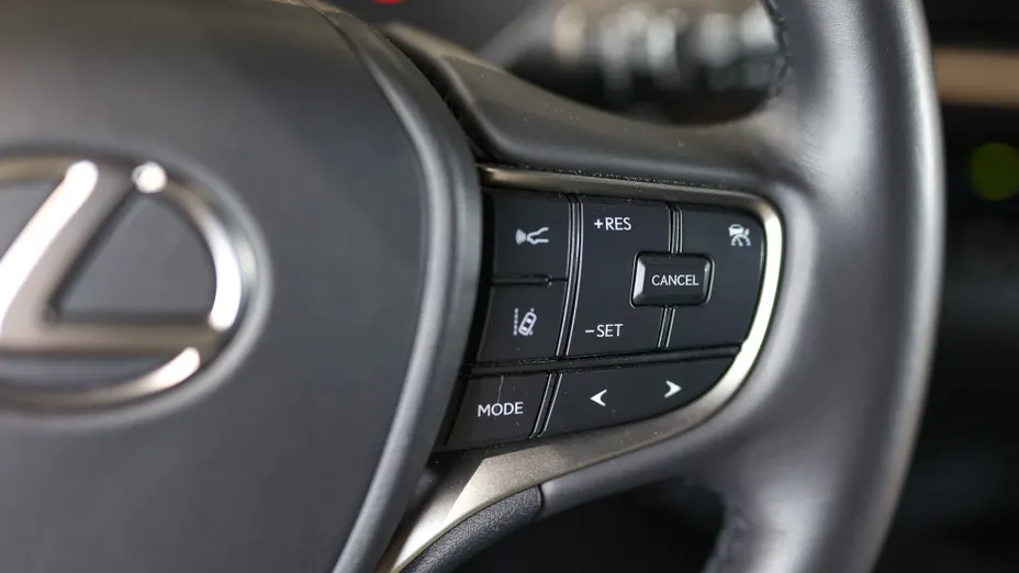 LEXUS UX UX 200 GPF Elegance 2WD