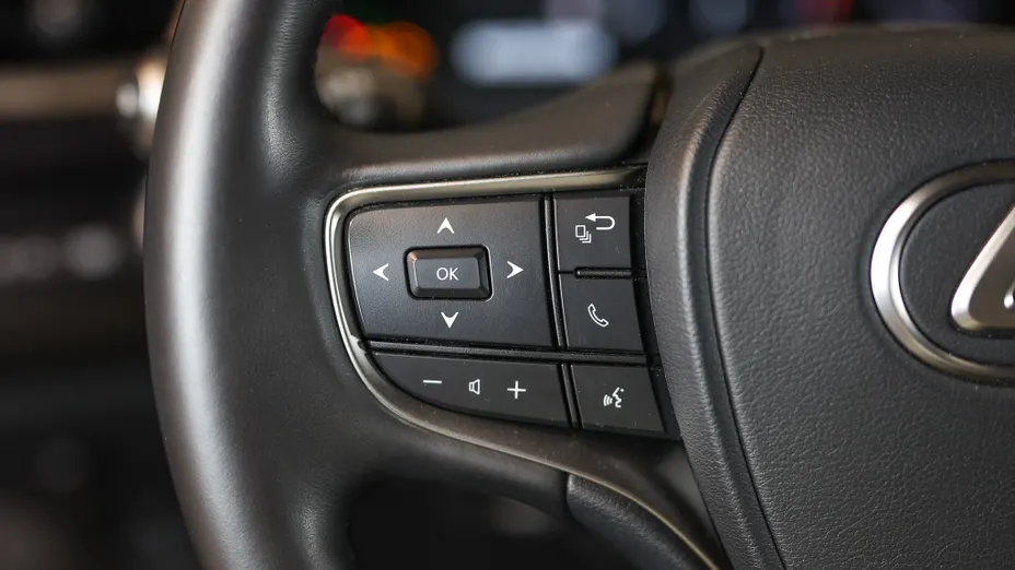 LEXUS UX UX 200 GPF Elegance 2WD