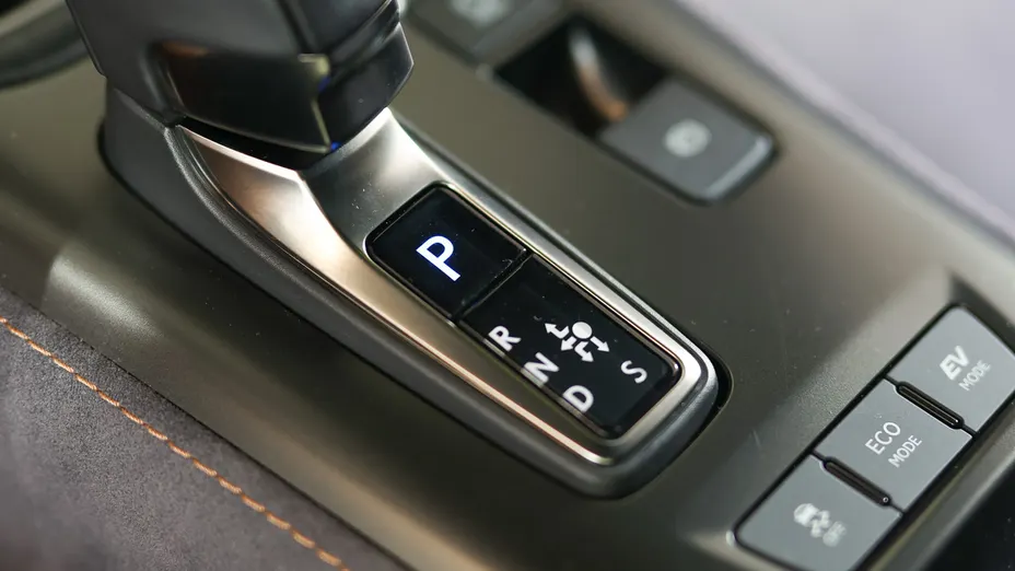 LEXUS LBX LBX 1.5 Hybrid Cool