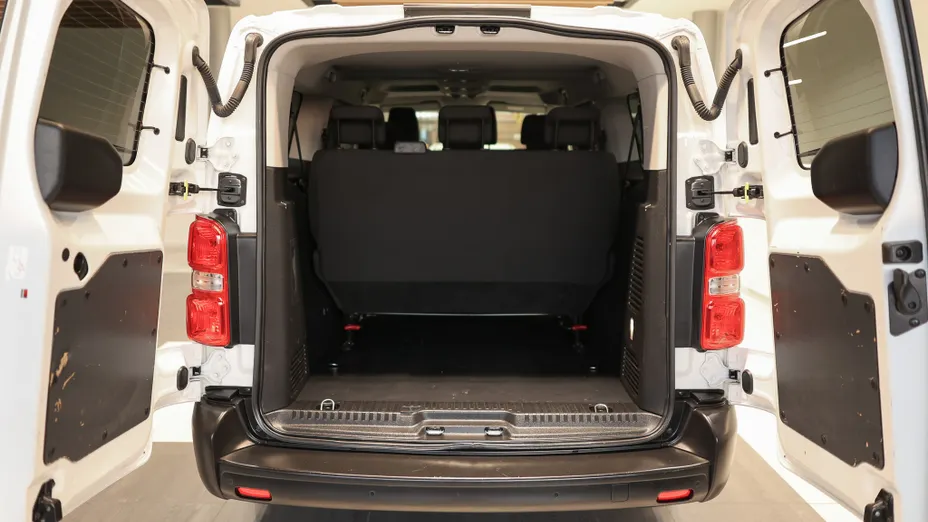 TOYOTA Proace Proace Kombi 2.0 D-4D Long 2,8t
