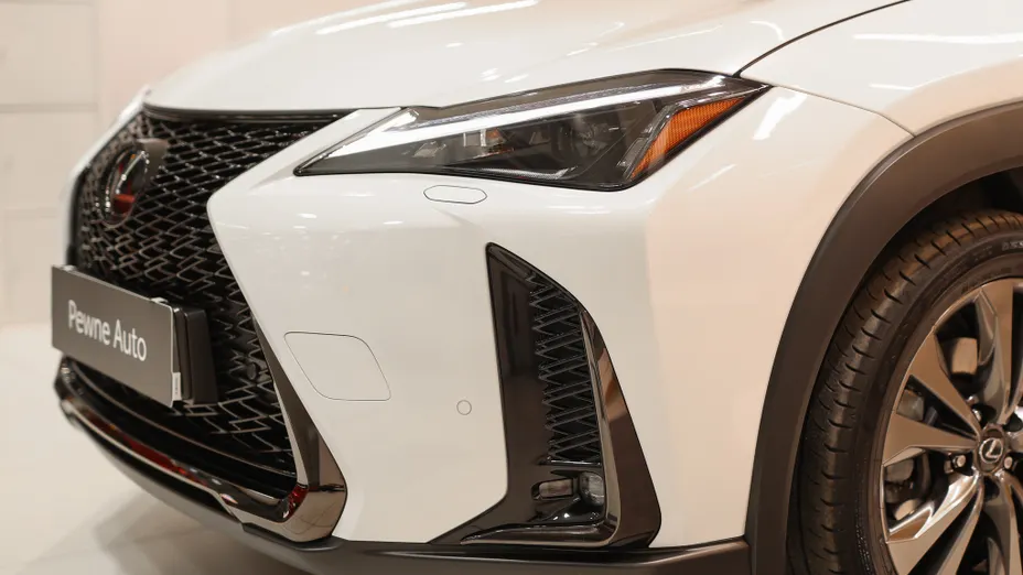 LEXUS UX UX 300h F Sport Design AWD