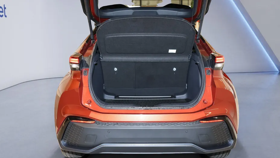 TOYOTA C-HR C-HR 1.8 Hybrid Executive