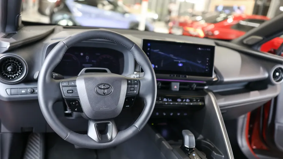 TOYOTA C-HR C-HR 1.8 Hybrid Executive