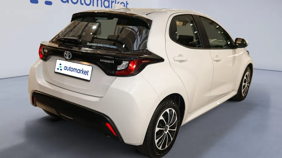 TOYOTA Yaris Yaris Hybrid 1.5 Comfort