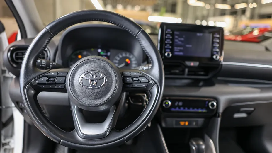 TOYOTA Yaris Yaris Hybrid 1.5 Comfort