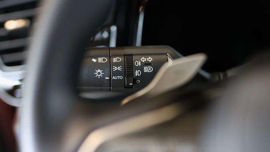LEXUS NX NX 450h+ Omotenashi AWD