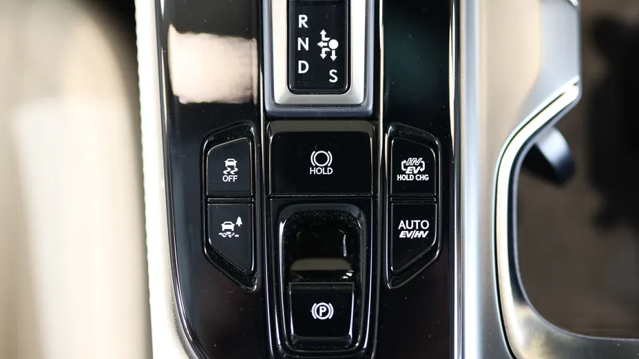 LEXUS NX NX 450h+ Omotenashi AWD