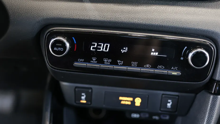 TOYOTA Yaris Yaris Hybrid 1.5 Style