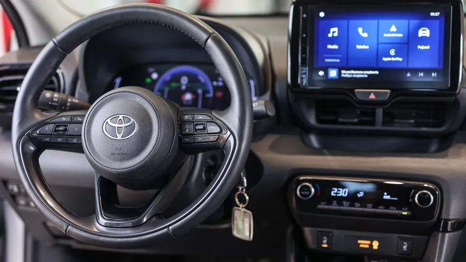 TOYOTA Yaris Yaris Hybrid 1.5 Style