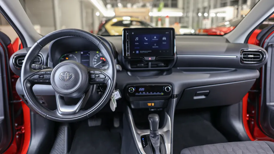 TOYOTA Yaris Yaris Hybrid 1.5 Comfort