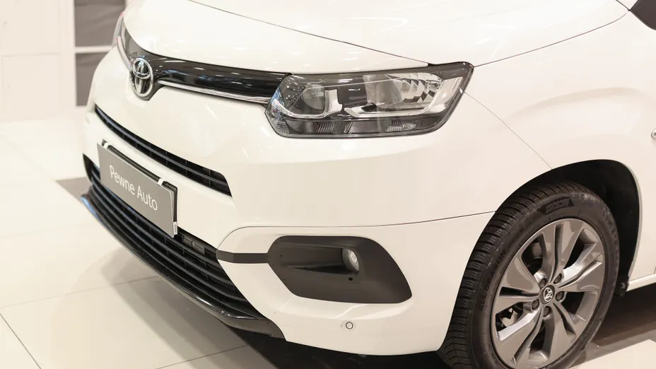 TOYOTA Proace City Verso Proace City Verso 1.2 D-4T Family