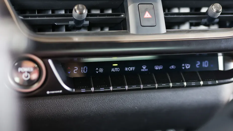 LEXUS UX UX 250h GPF Elegance 2WD