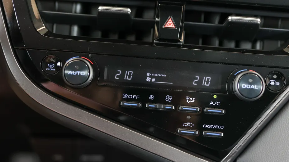 TOYOTA Camry Camry 2.5 Hybrid Prestige CVT