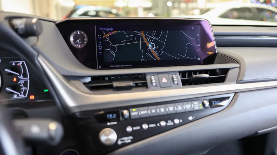 LEXUS ES ES 300h Business Edition +