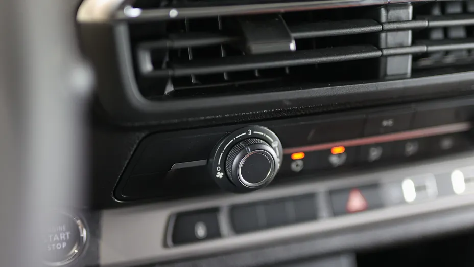 TOYOTA Proace Verso Proace Verso 2.0 D4-D Long Business