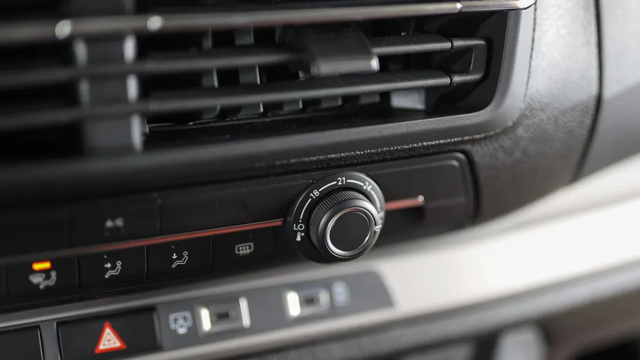 TOYOTA Proace Verso Proace Verso 2.0 D4-D Long Business