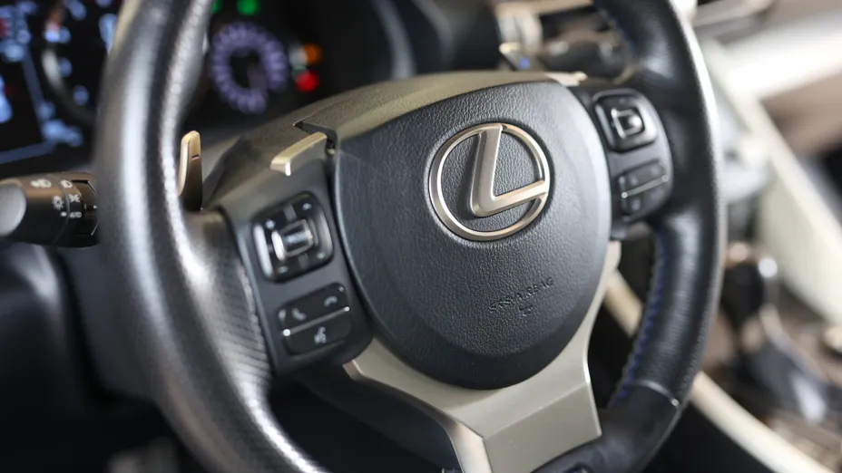 LEXUS RC RC F Carbon
