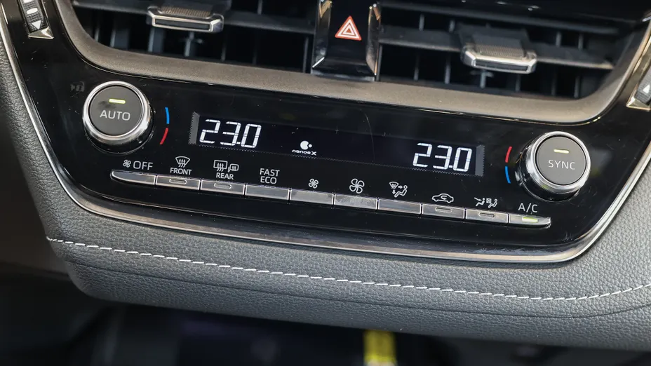 TOYOTA Corolla Corolla 2.0 Hybrid GR Sport